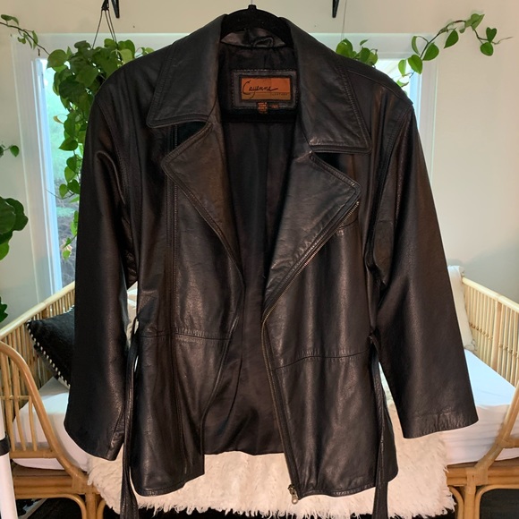 Vintage Black 90s Leather Jacket. Size: Men XS. - Picture 4 of 7